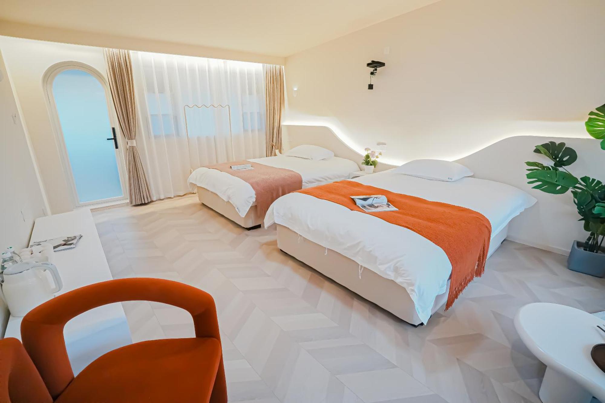 Dino Star - Near Disneyland 3* Xangai